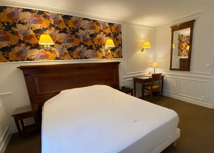 Hotel Touring Opera